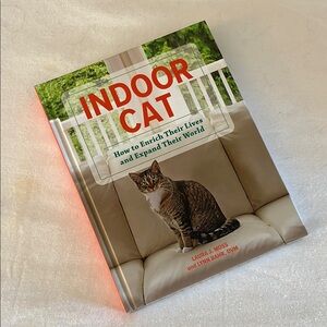 Indoor Cat Book Laura J. Moss Enrich Cat Life Guide Pet Care Hardcover
